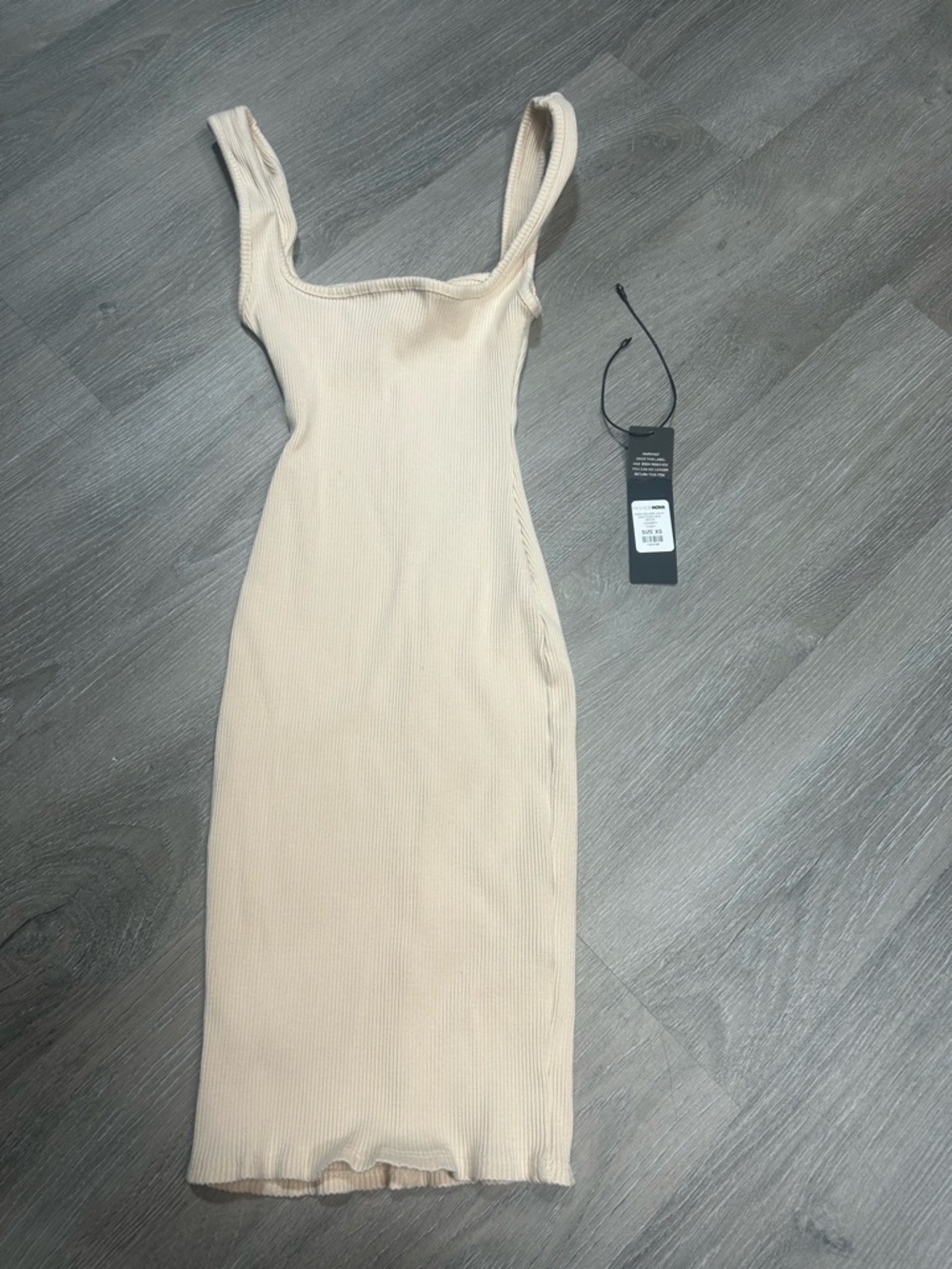 Fashion Nova cream ribbed snatching dress Sz XS